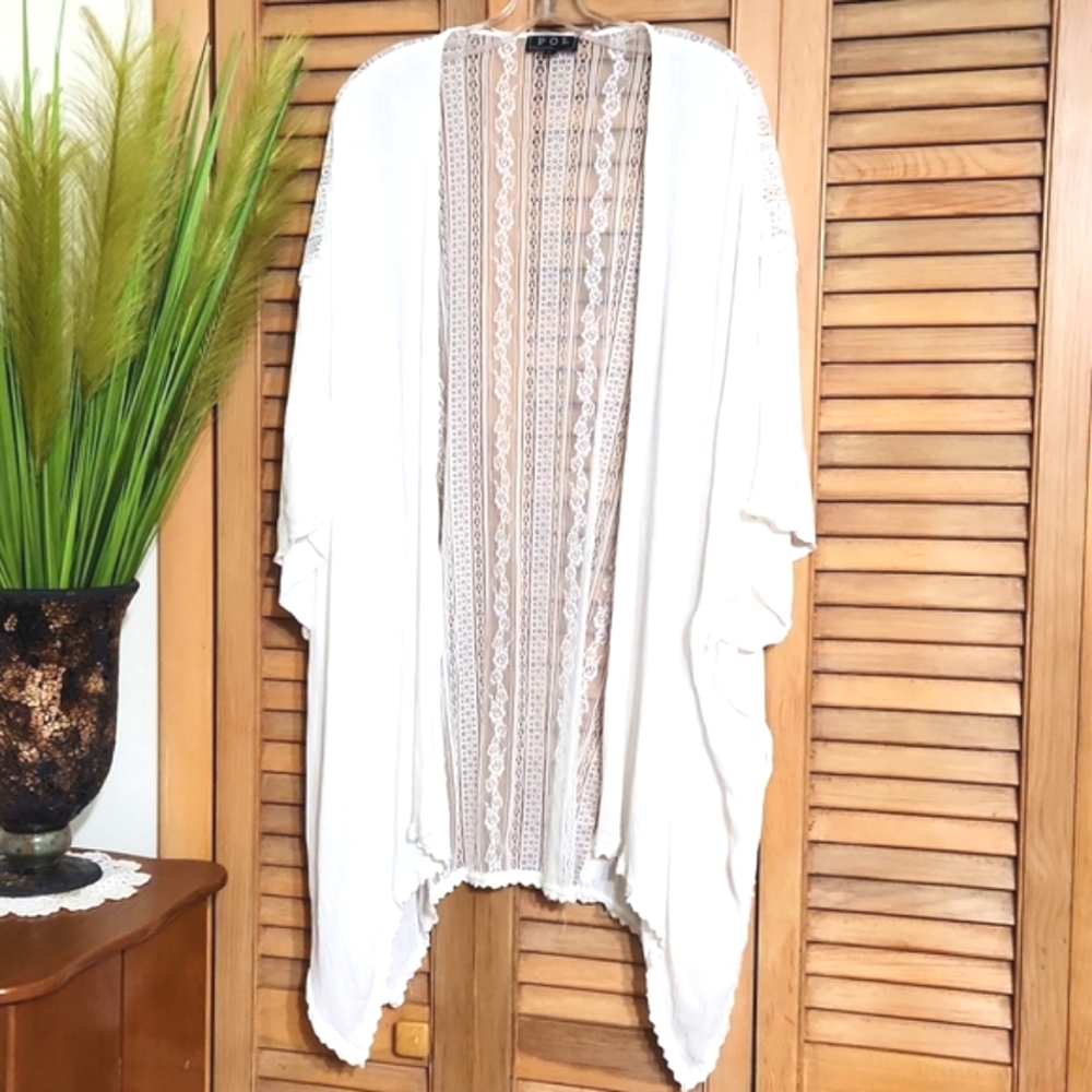 POL Oversized White Cardigan with Back Lace